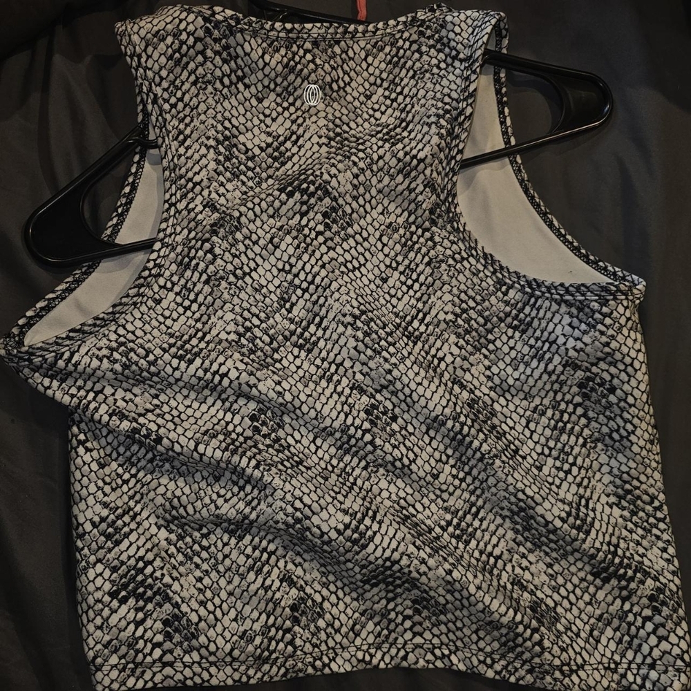 BALANCE COLLECTION active tank in size L